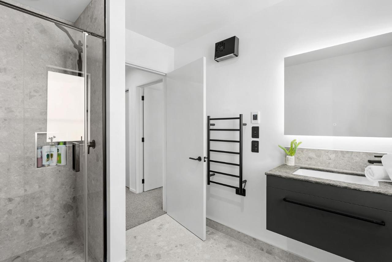 Cbd Contemporary Comfort Townhouse 2 Bed 2Bath Κράισττσερτς Εξωτερικό φωτογραφία