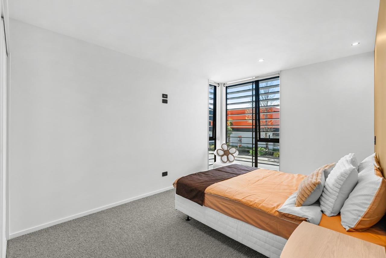 Cbd Contemporary Comfort Townhouse 2 Bed 2Bath Κράισττσερτς Εξωτερικό φωτογραφία