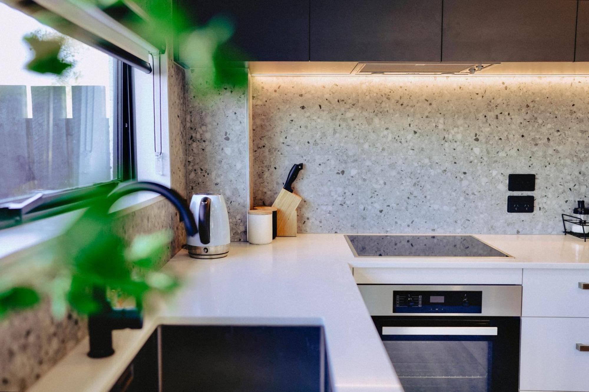 Cbd Contemporary Comfort Townhouse 2 Bed 2Bath Κράισττσερτς Εξωτερικό φωτογραφία