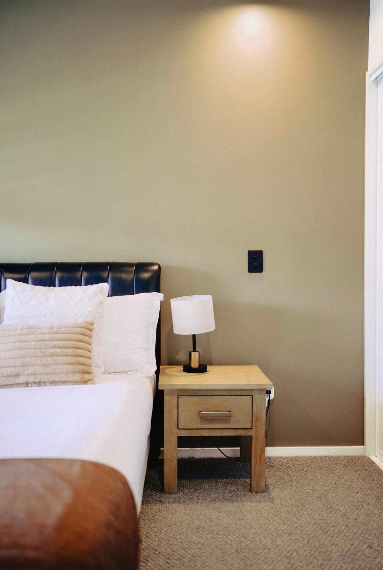 Cbd Contemporary Comfort Townhouse 2 Bed 2Bath Κράισττσερτς Εξωτερικό φωτογραφία