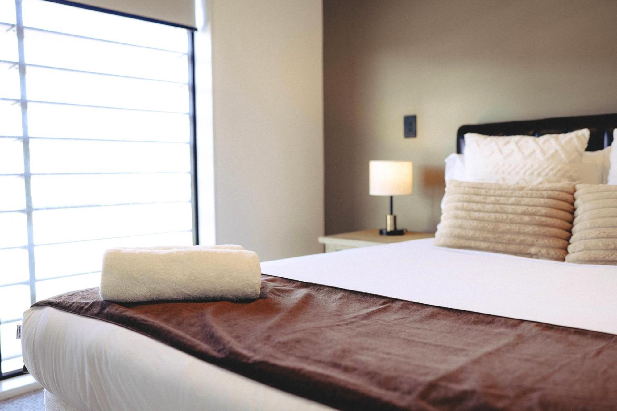 Cbd Contemporary Comfort Townhouse 2 Bed 2Bath Κράισττσερτς Εξωτερικό φωτογραφία